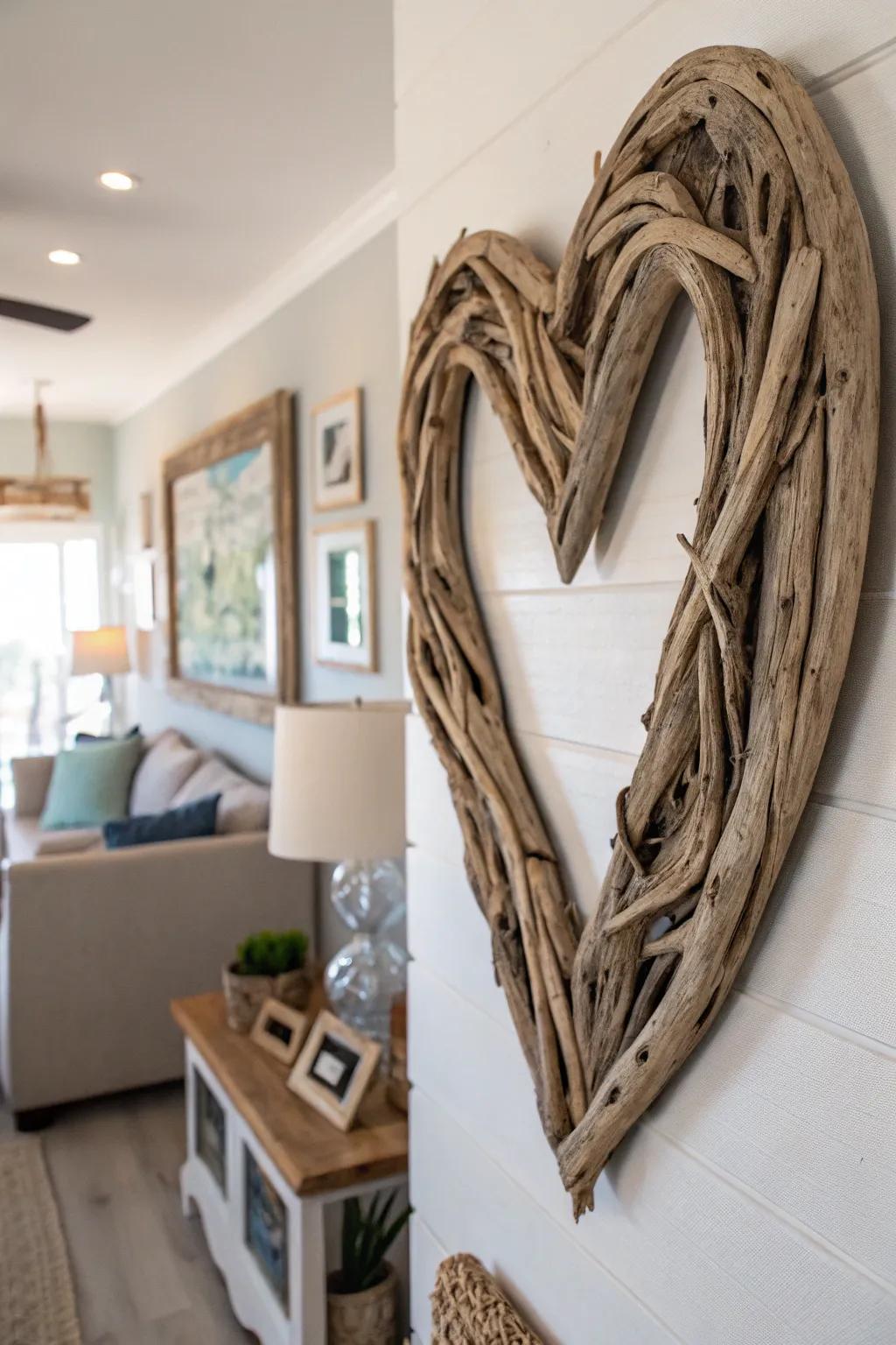 Linked wooden hearts from the seashore give a natural component to your setting.