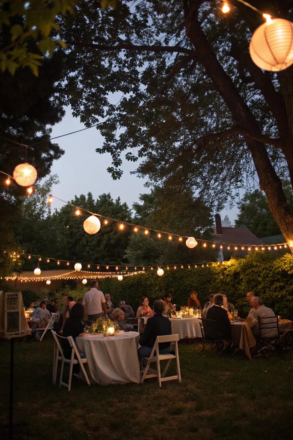 Delight your guests with a dazzling display of twinkling lights.