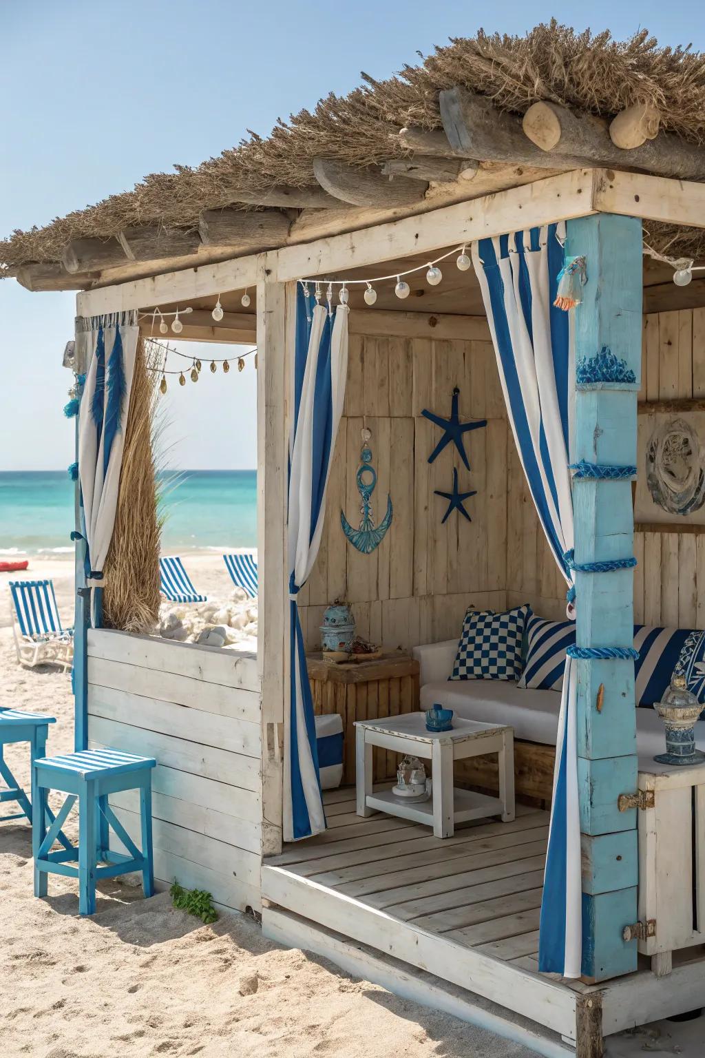 A soothing coastal cabana incorporating a seafaring theme.
