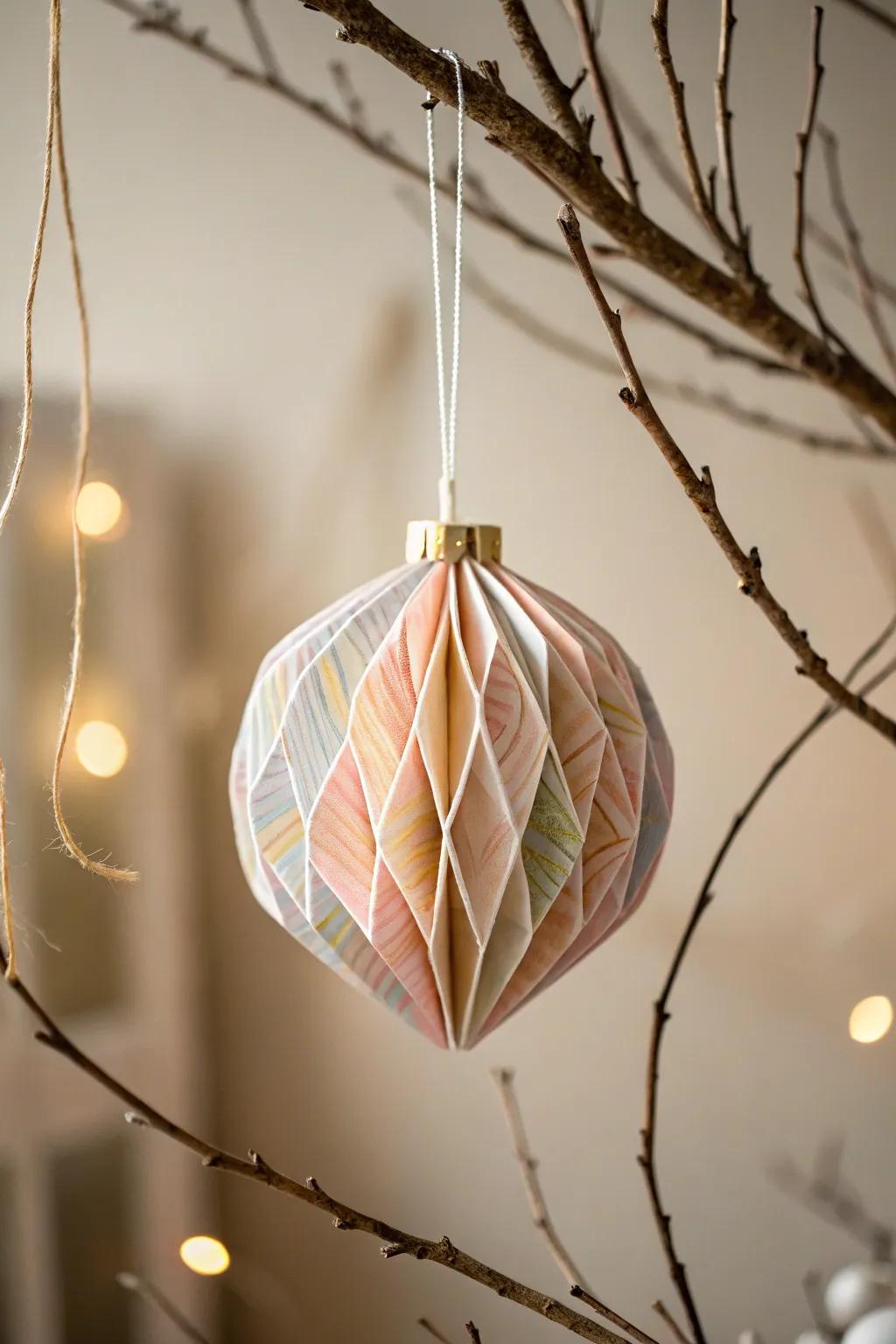 Enhance your holiday decorations with handcrafted elegance: Discover the charm of minimalist paper baubles.