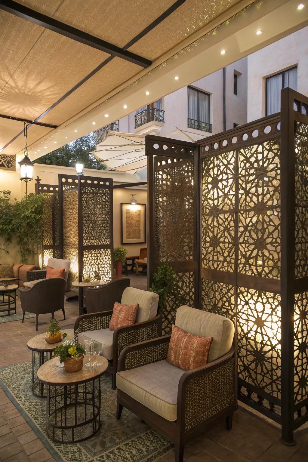 Privacy dividers enhance the intimacy and flair of your indoor patio.