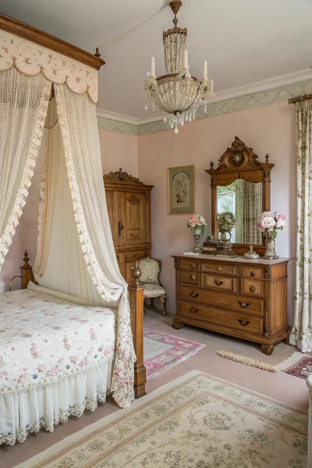 Classic ornaments impart charm and a sense of background.