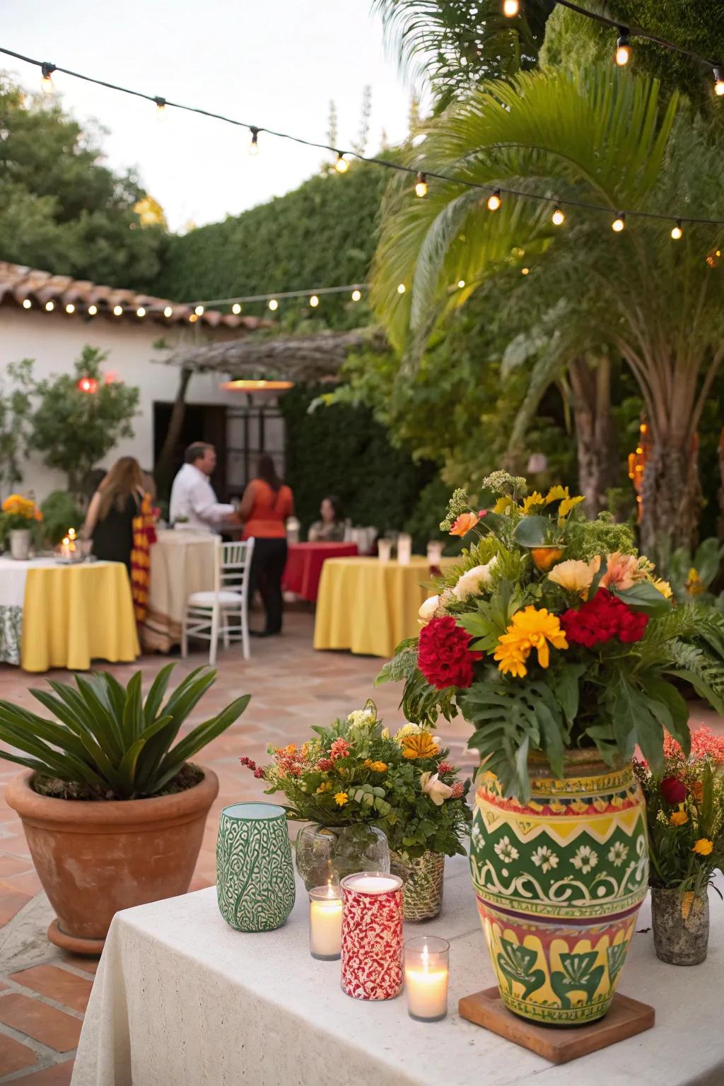 Add charm and sustainability with adaptable d&eacute;cor items.