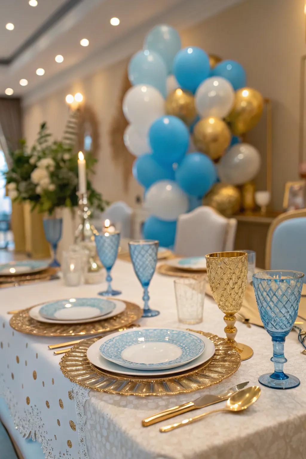 Sophisticated Blue and Gold Table - A Timeless Classic