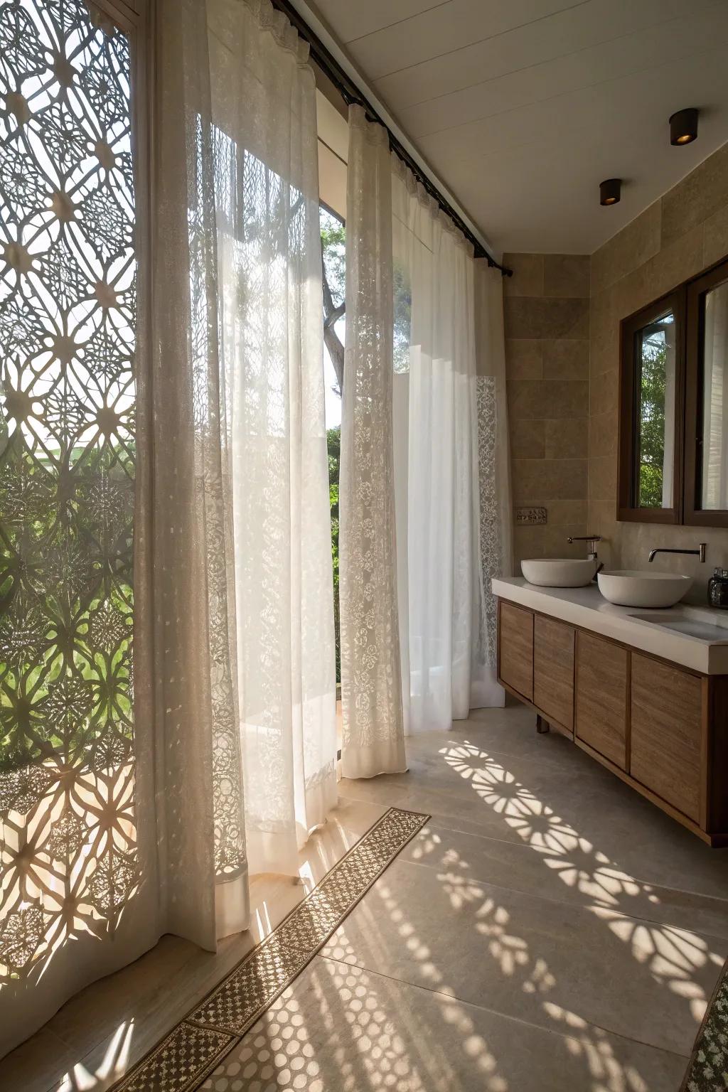 Patterned sheers interact through luminosity and shade, appending profundity to your restroom.