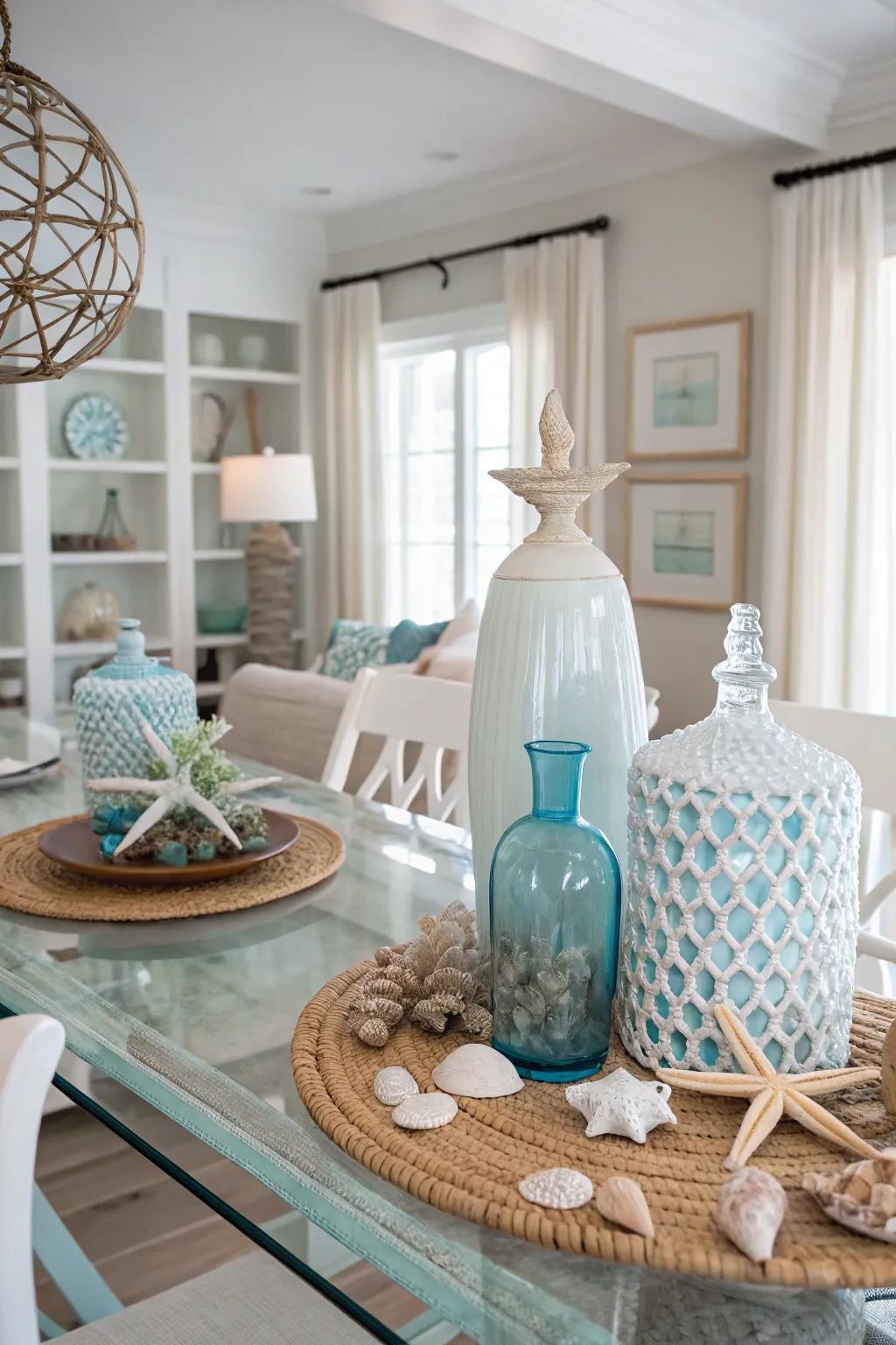 Glass elements enhance light and maintain an airy feel.