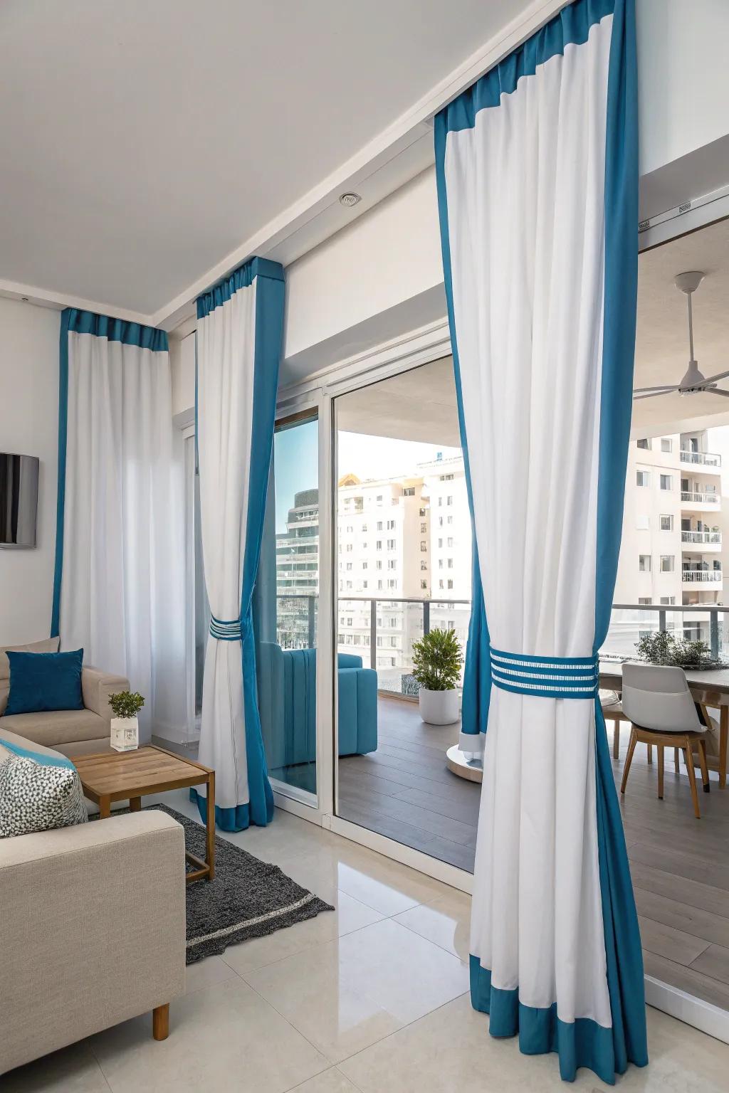 Modern curtains with bold shade partitioning.