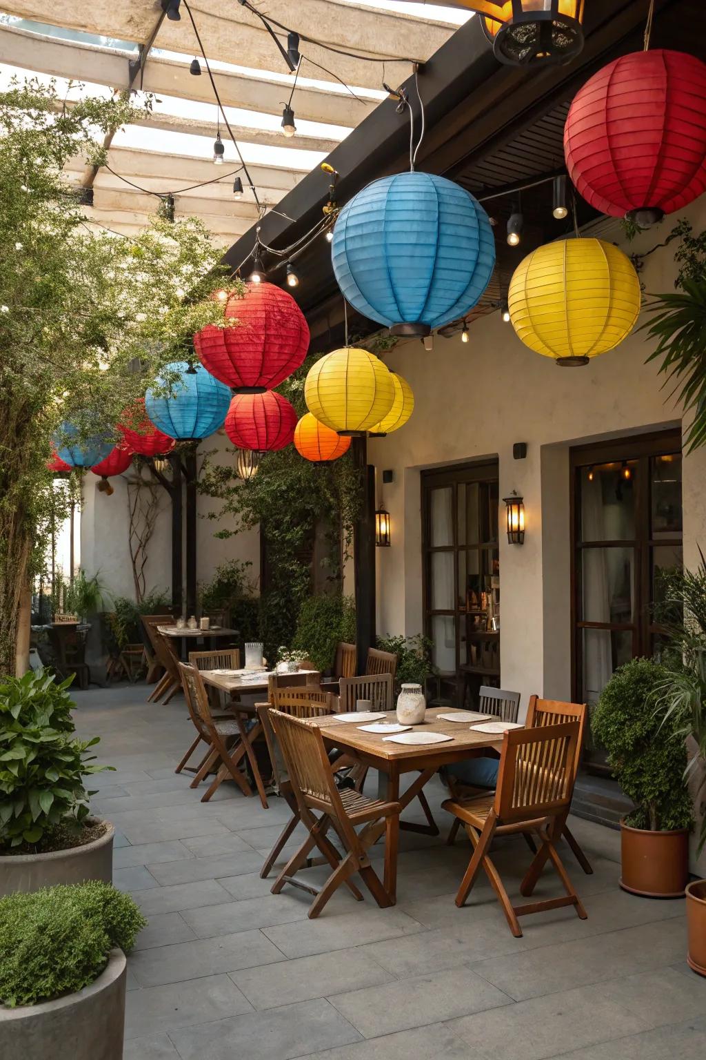 Paper lights append a celebratory and vibrant nuance to patios.