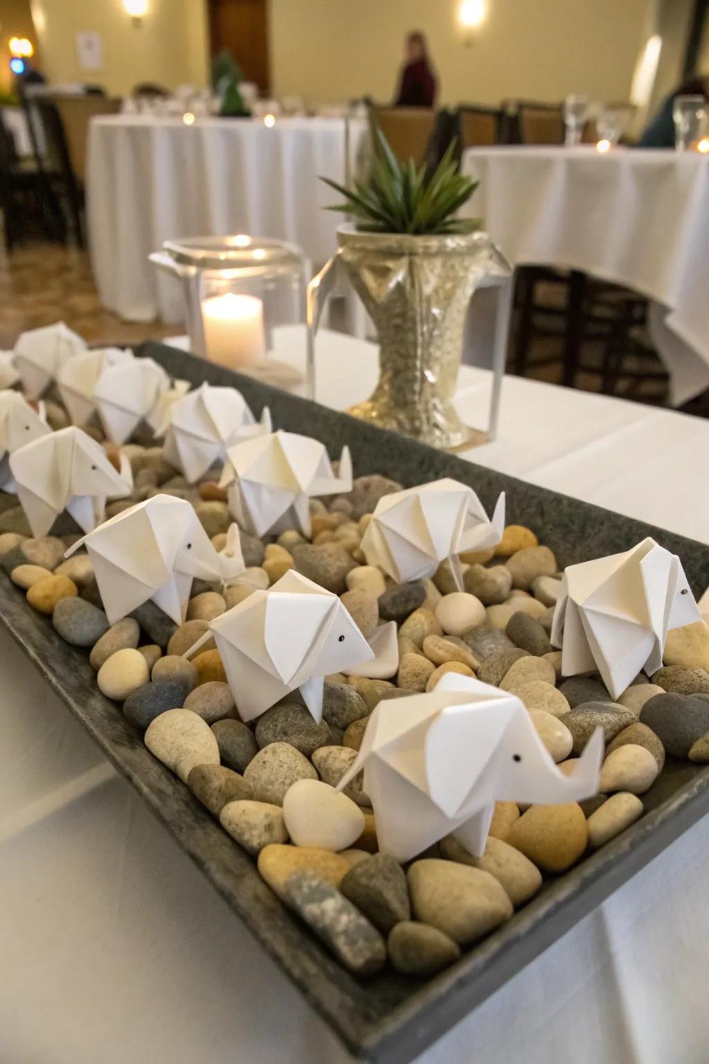 Inventive folds elephant centerpiece.