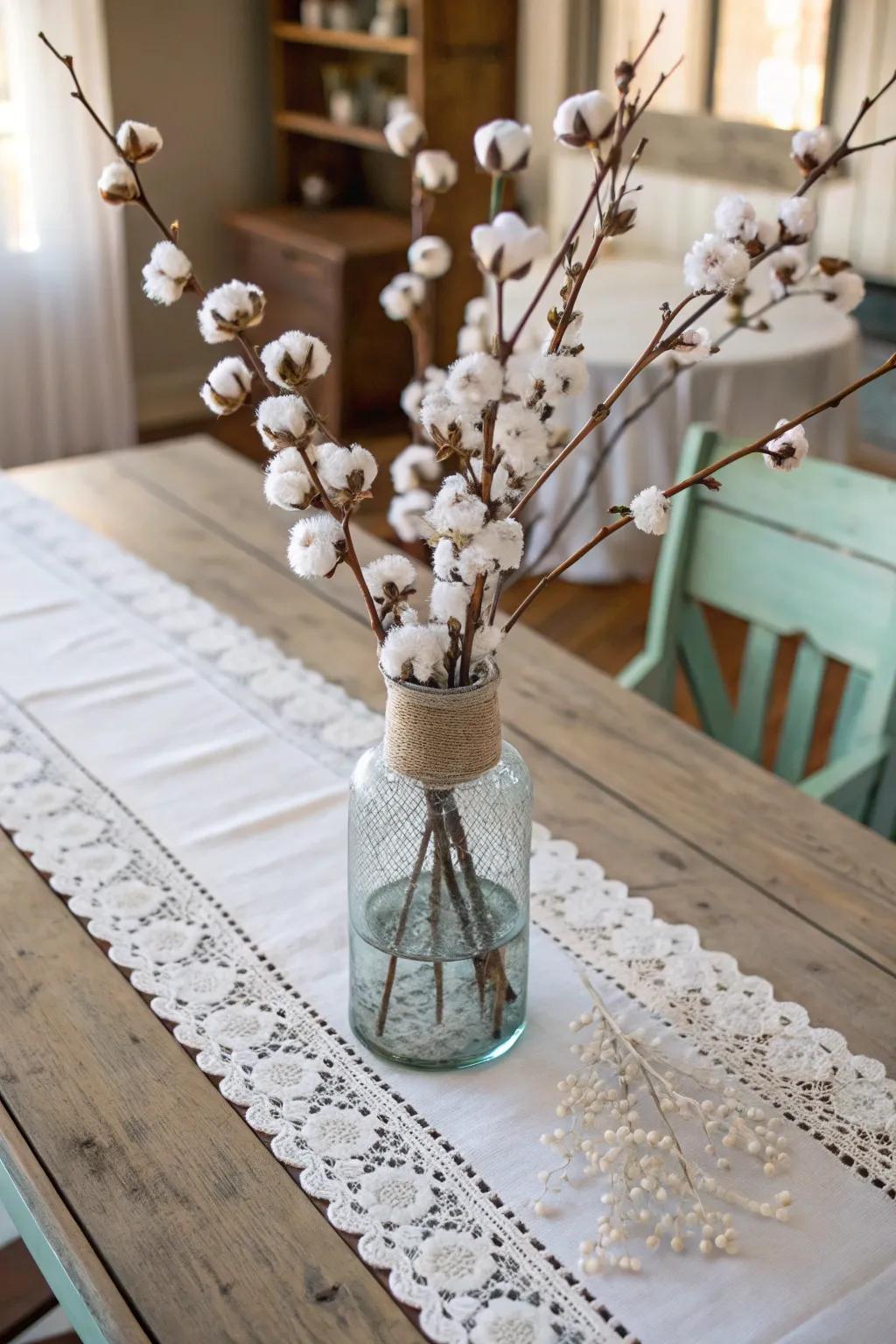 Farmhouse allure: gossypium branches contribute softness and coziness.