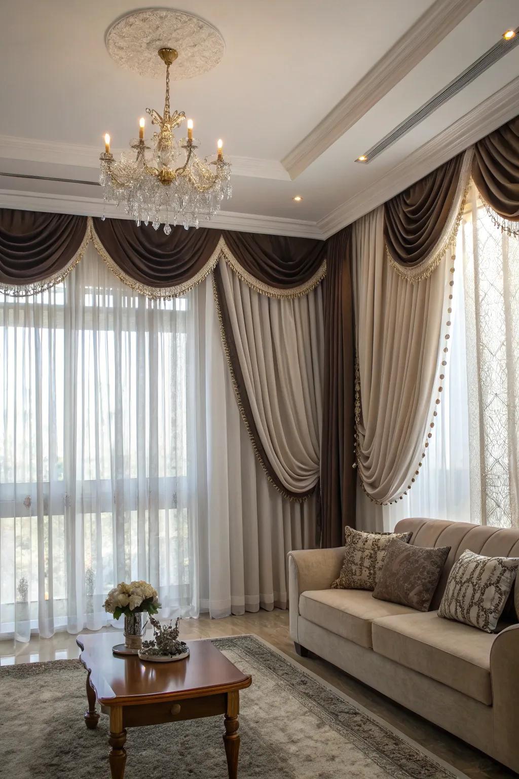 Layered curtains generate a sumptuous and opulent sensation.