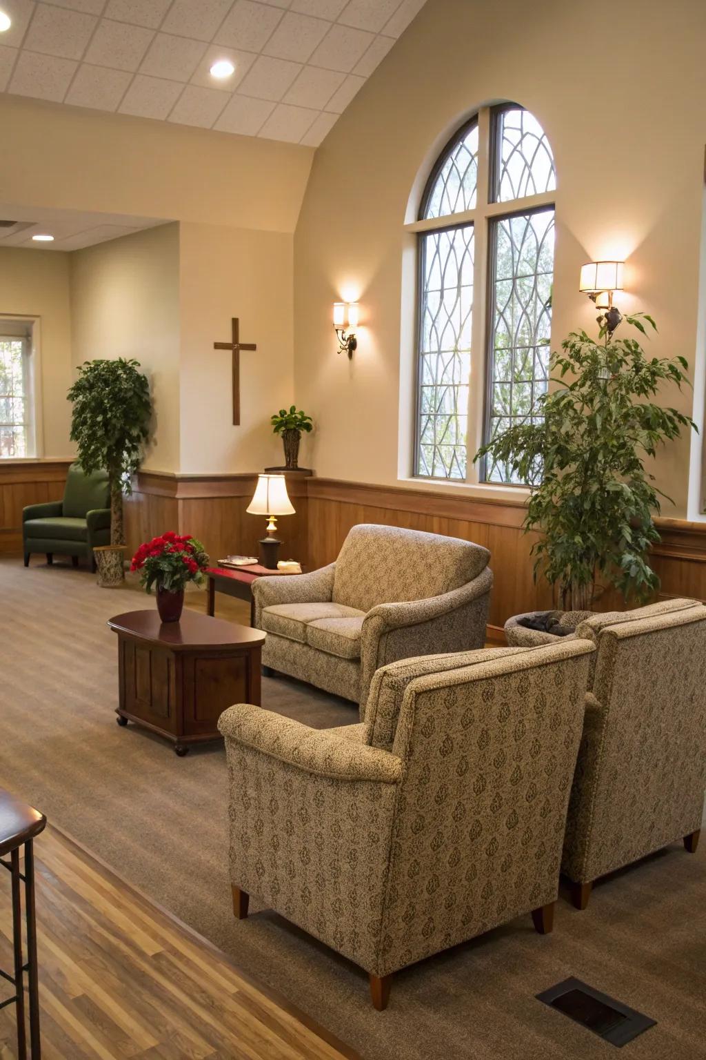 Cozy, intimate seating areas in the church foyer encourage chat and relaxation.