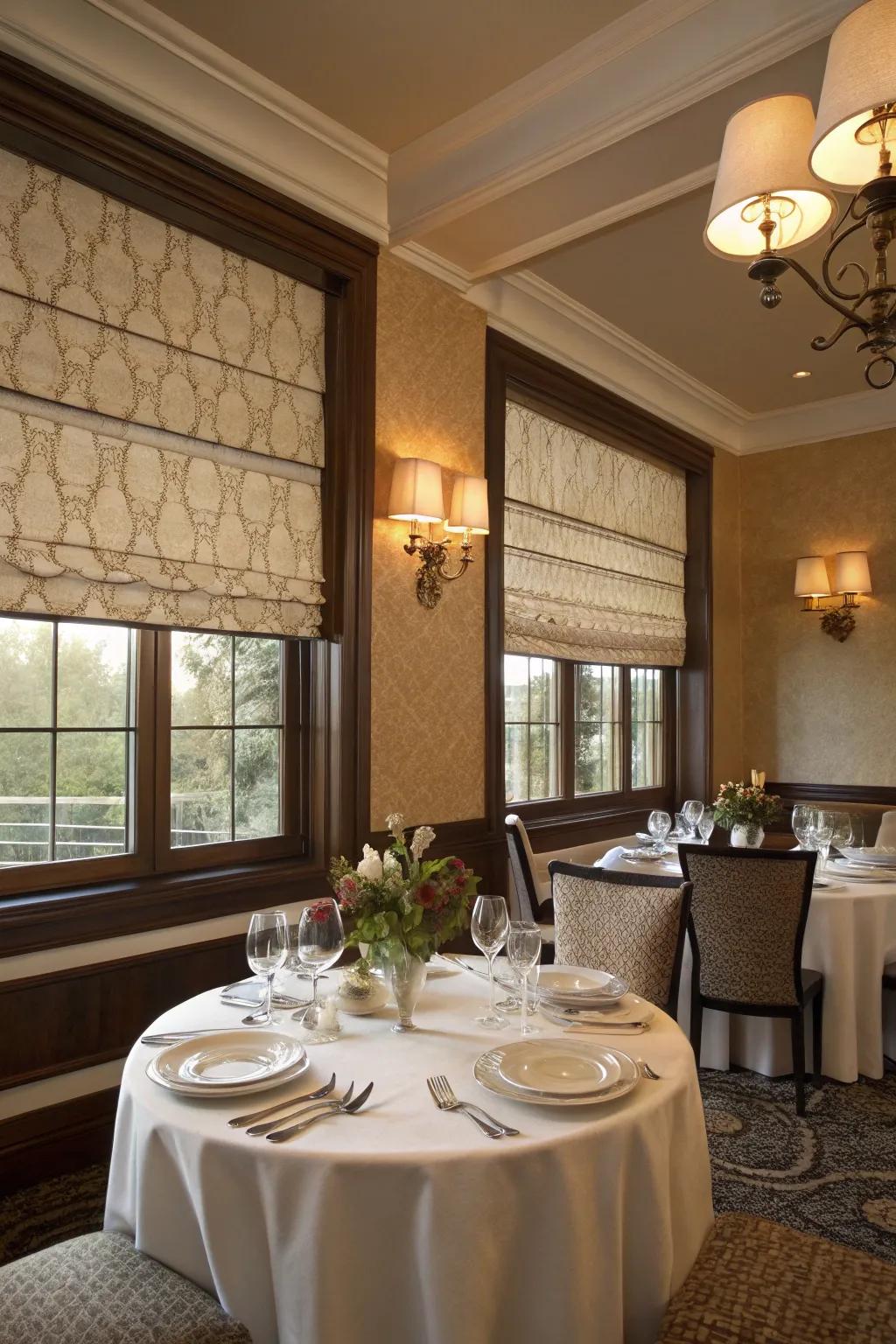A refined dining space featuring textile Roman window fashions.
