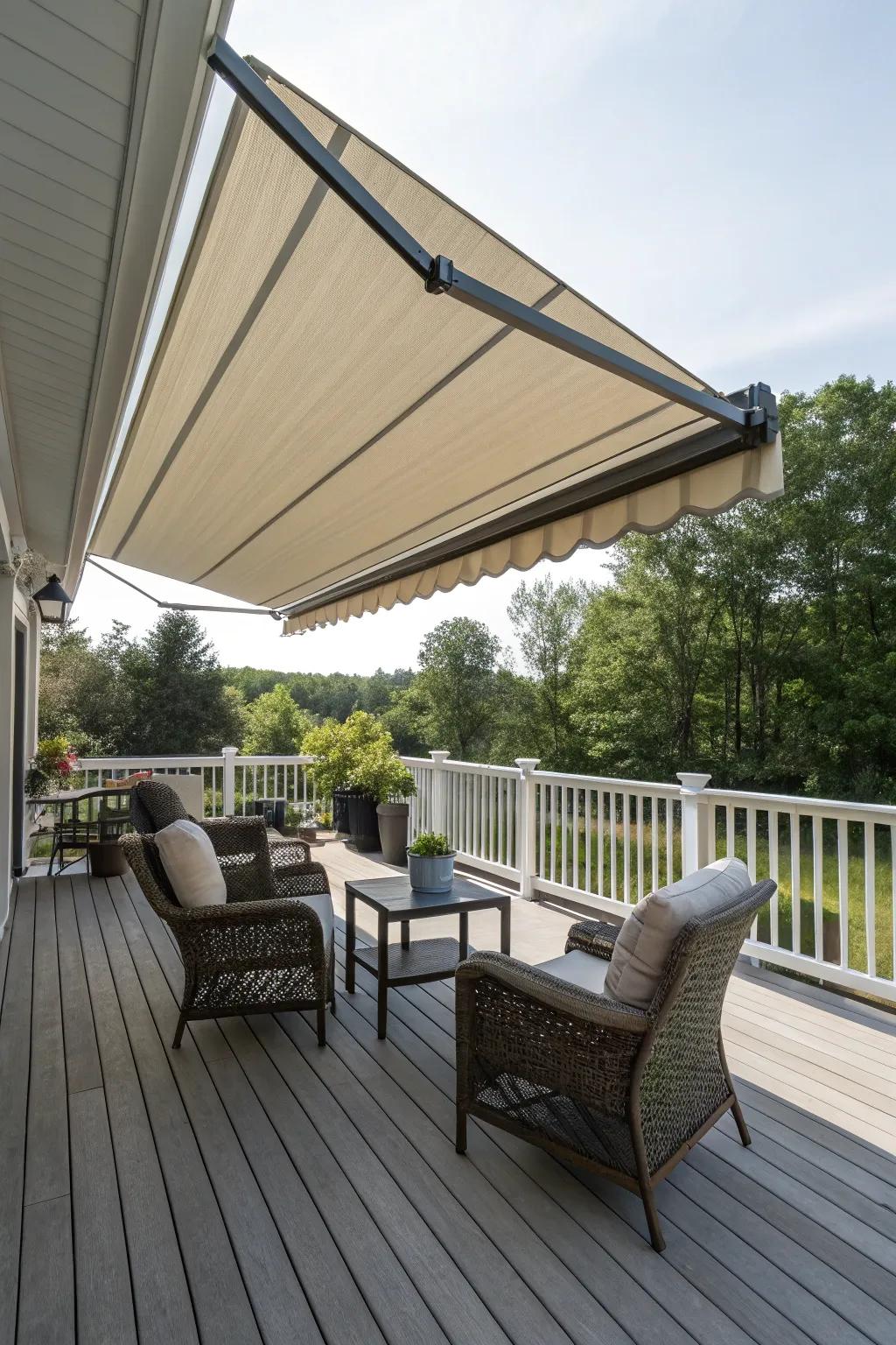 A roll-out sunshade provides flexible shelter and flair.