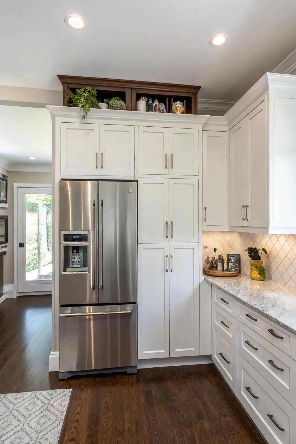 Bespoke cabinets bestow seamless stowage within your kitchen.