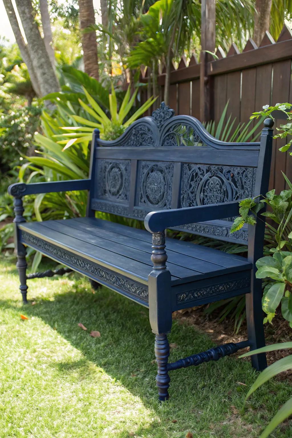 Elevate your backyard with this beautiful upcycled bench &mdash; where skill meets creativity.