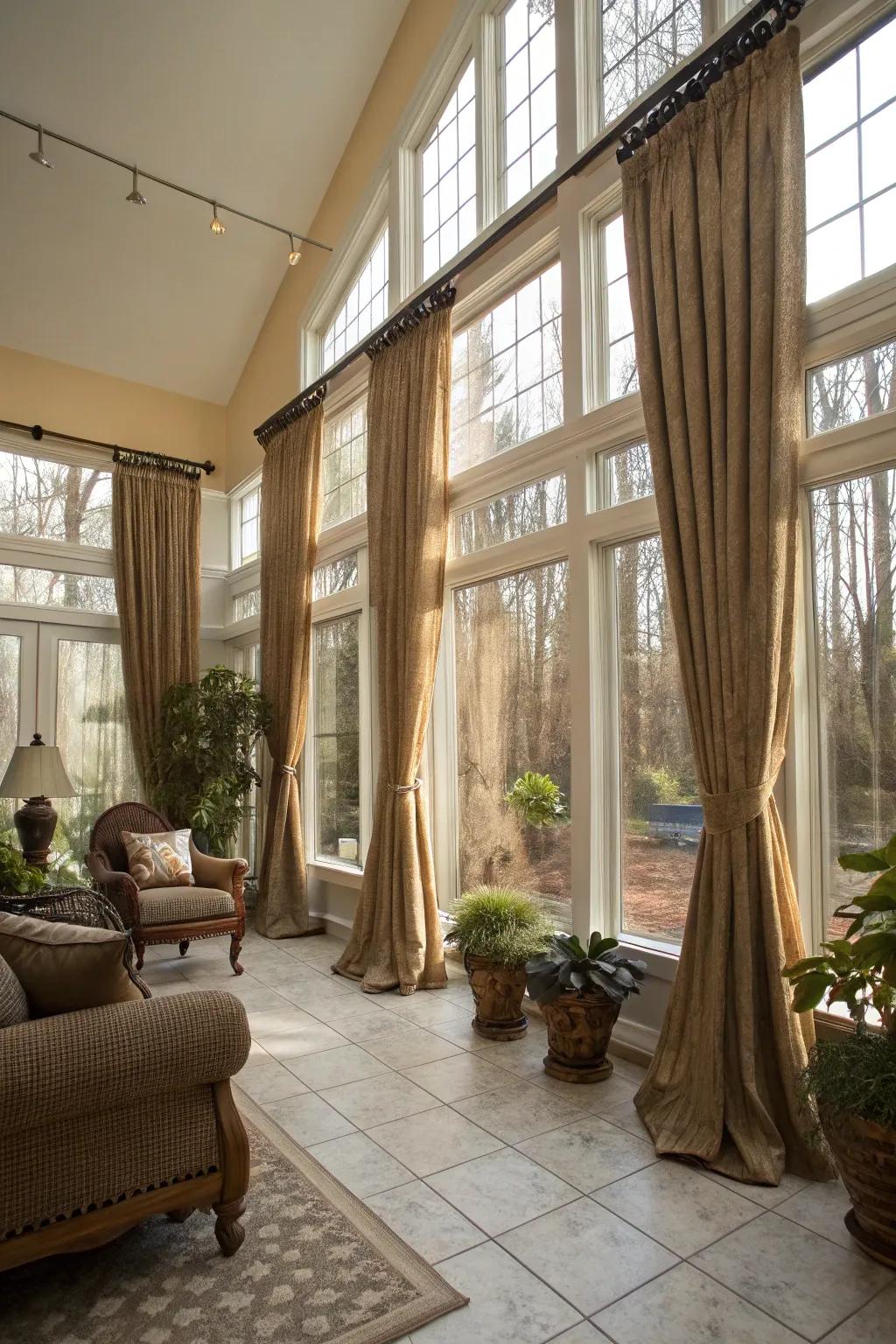 Full-length curtains append an aspect of grandeur to your sunroom.