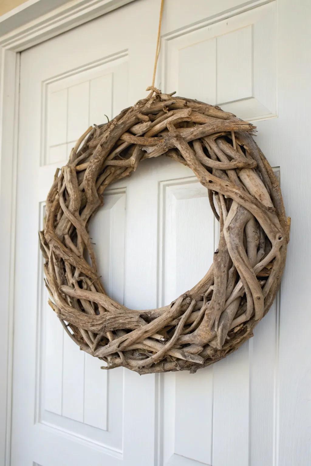 Driftwood circle designs deliver a unique decorative element.