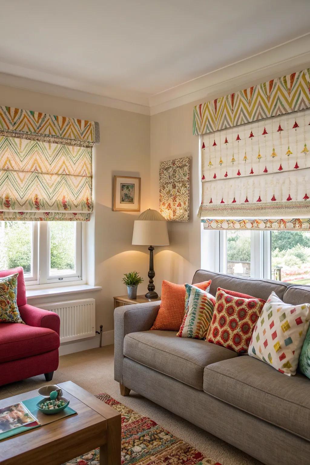 Patterned Roman blinds add a pop of color.