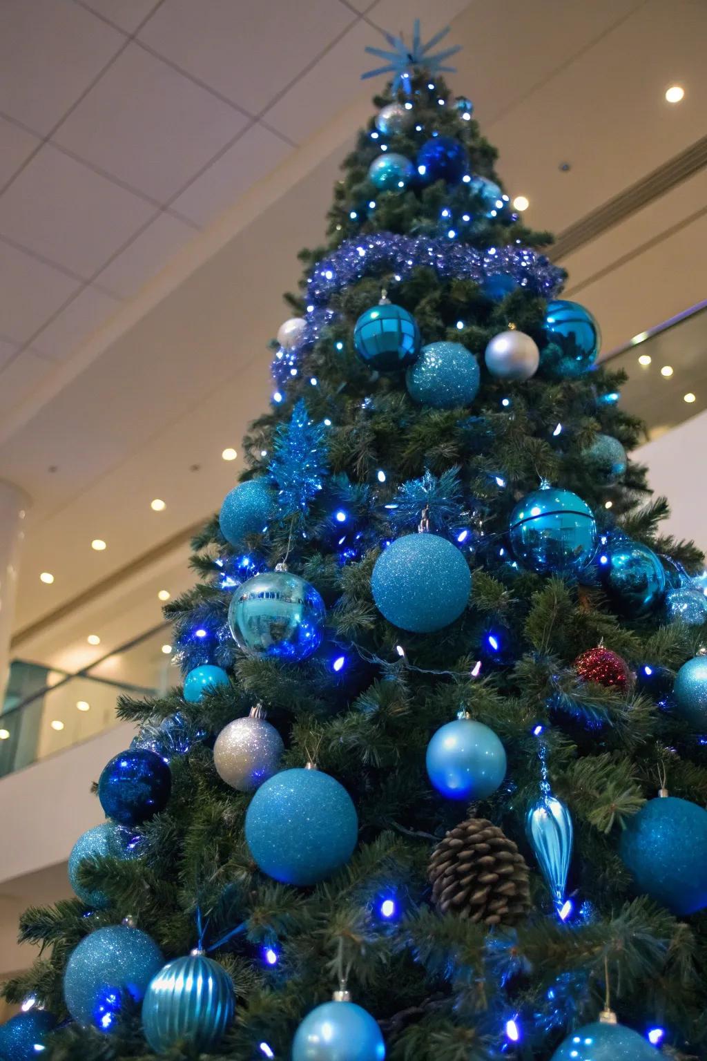 A monochrome blue beauty Christmas tree.
