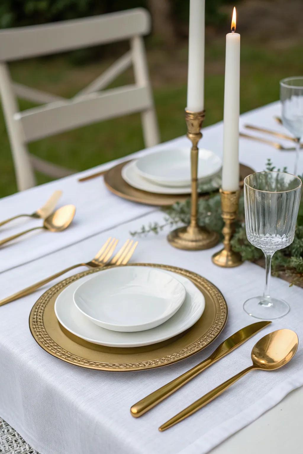 White and gold decor gives a luxurious feel to the celebration.