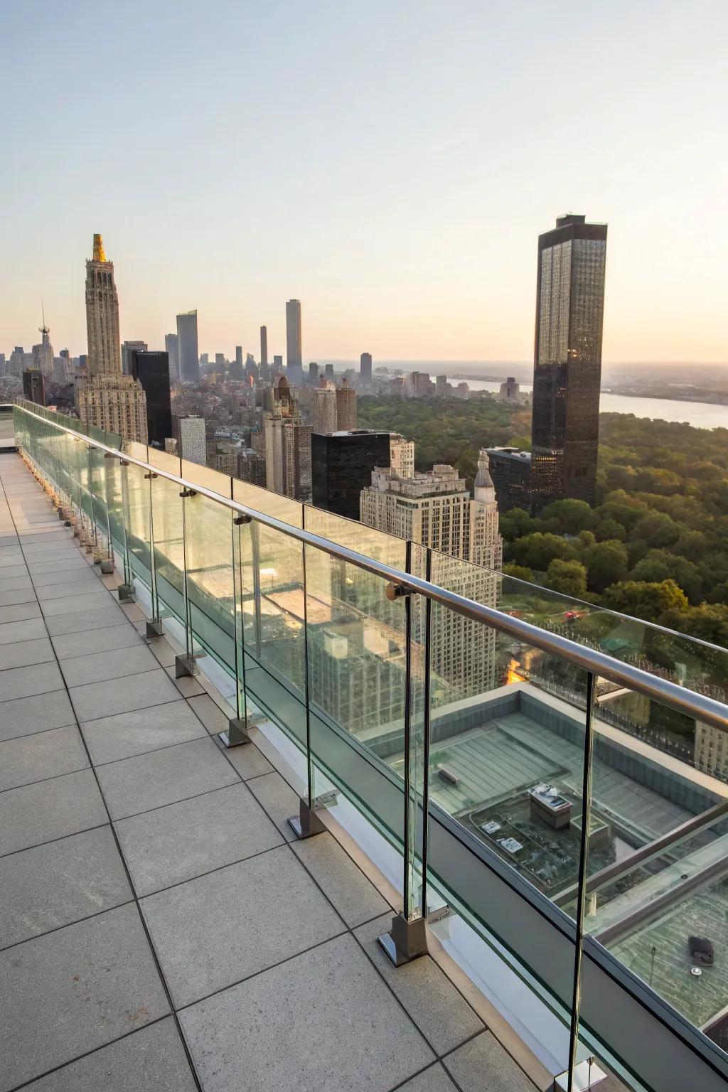 Transparent barriers ensure safety without compromising the breathtaking panoramas.