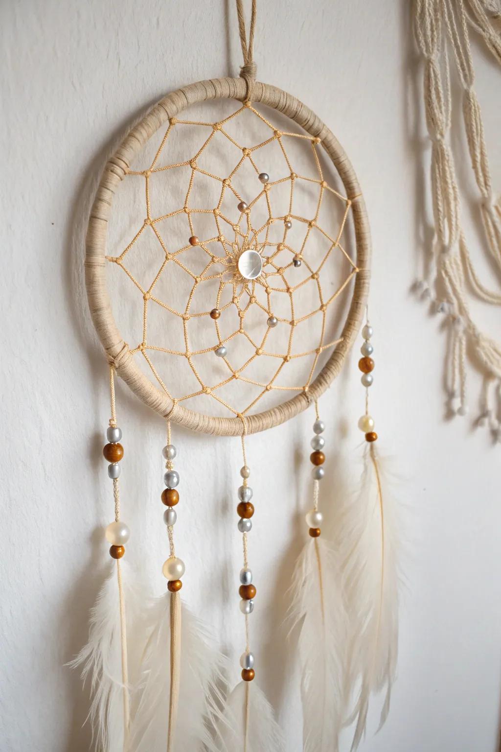 Ensnare the astral entities within your reveries via this constellation-inspired dream trap.