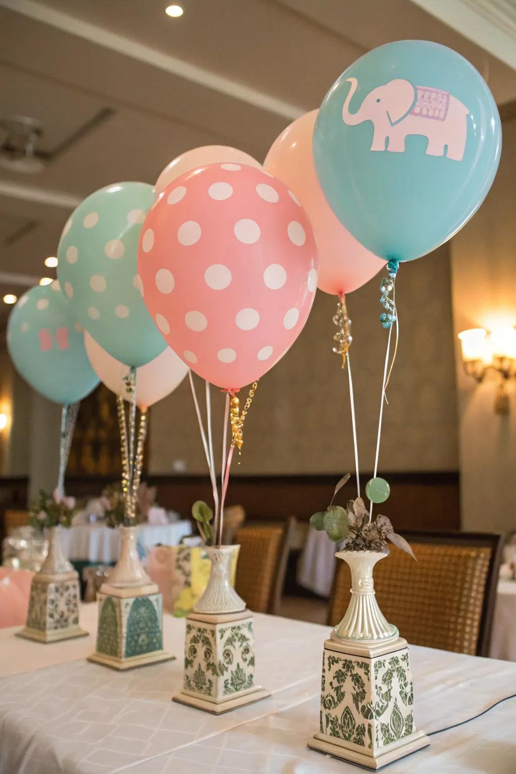 Vivacious balloon and elephant centerpiece.
