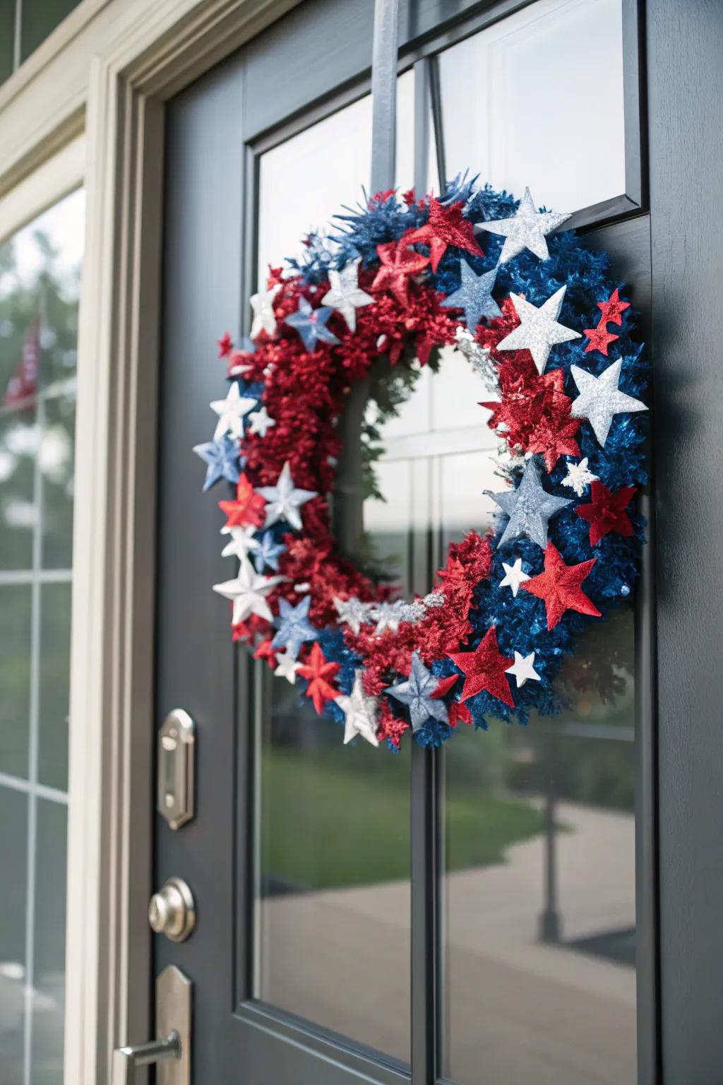 A star-spangled wreath introducing a touch of elegance.