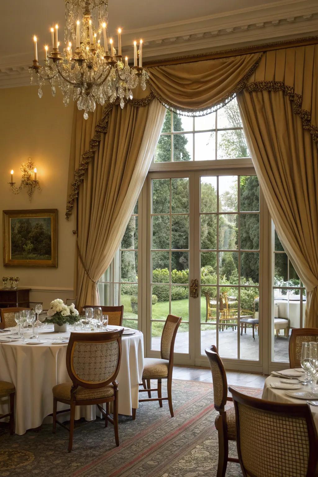 Fine-pleat drapes for a polished presence.