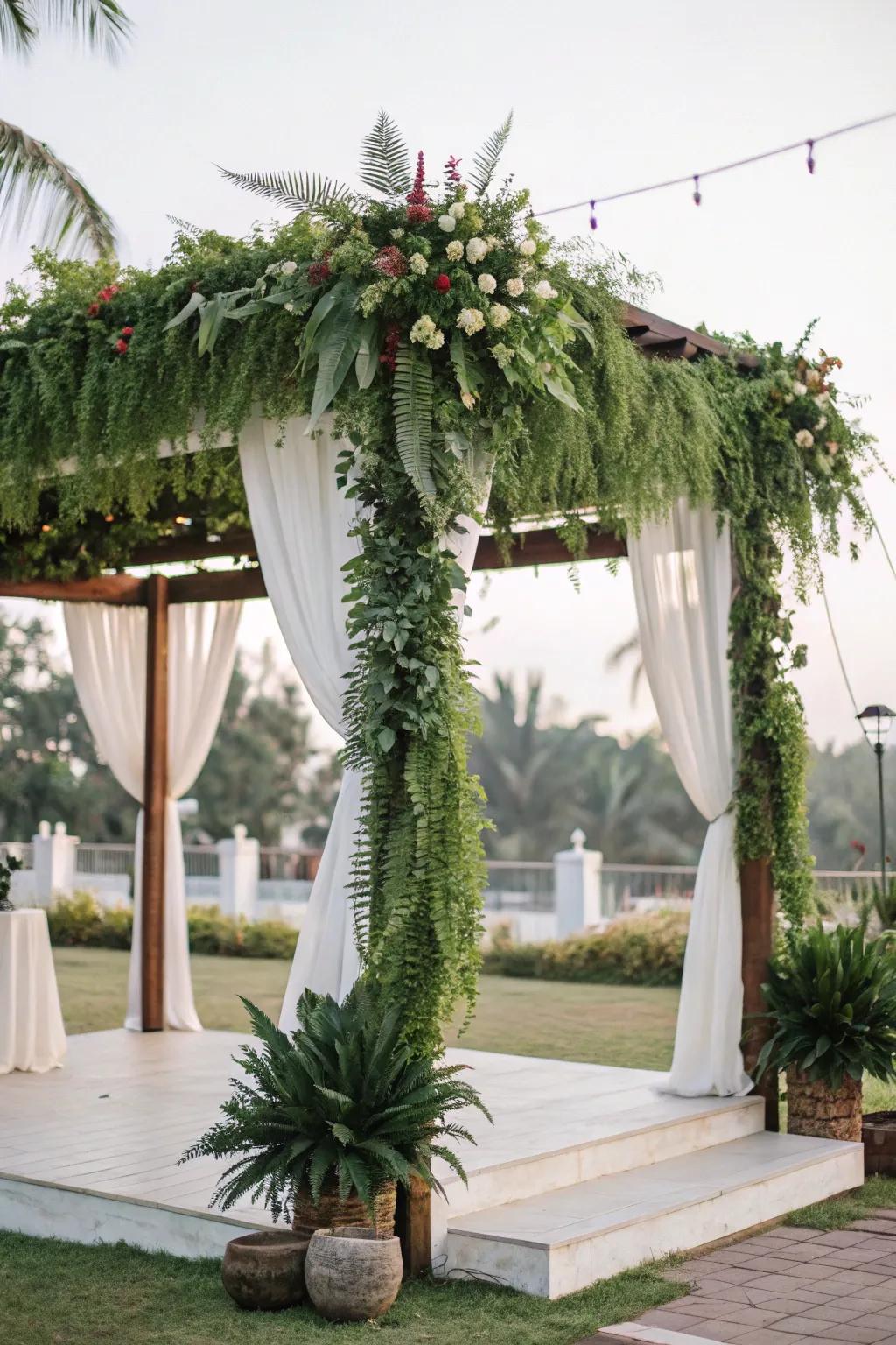 Eco-conscious verdure adding a fresh touch to the mandap.