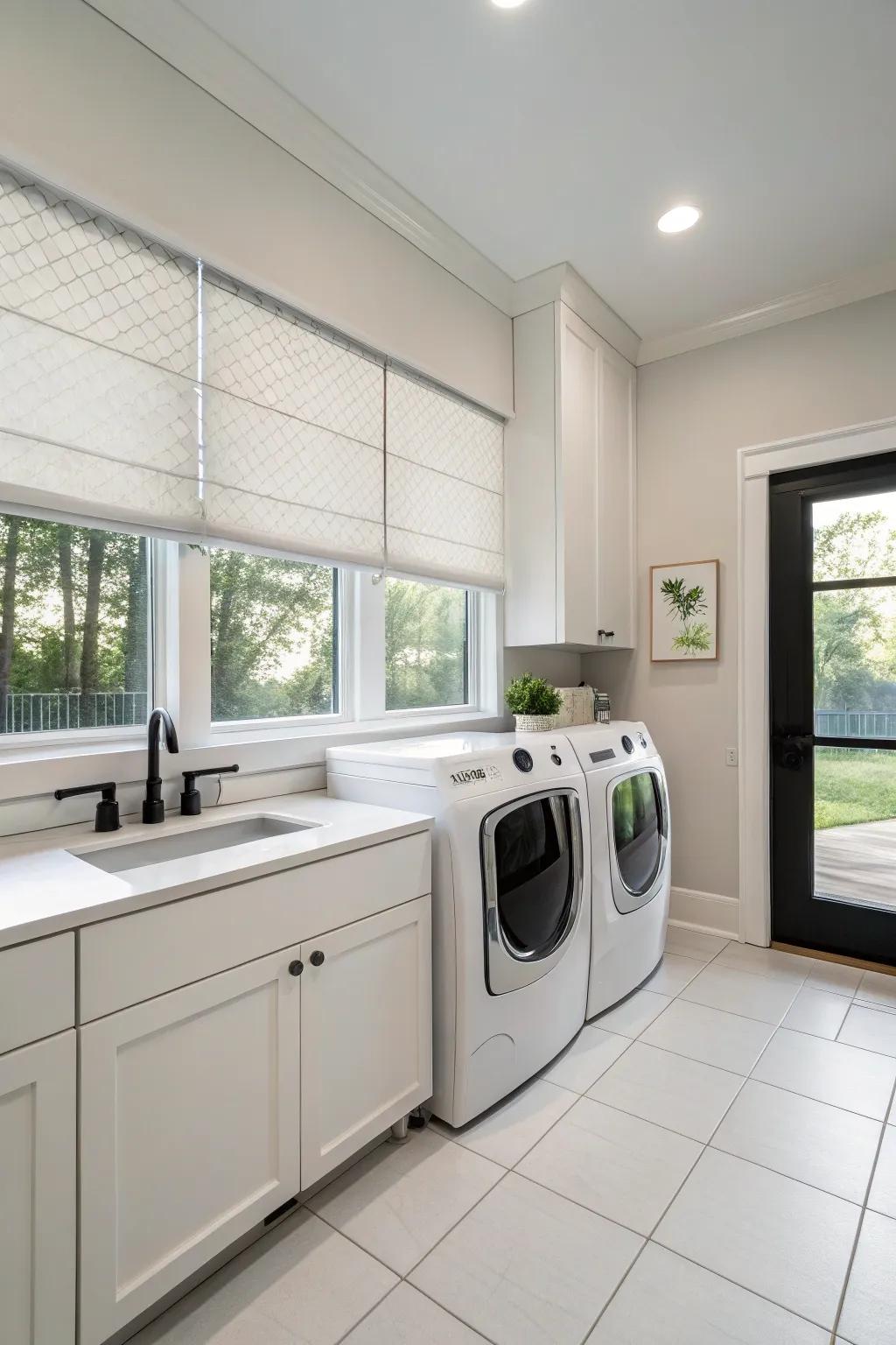 Straight shades present a refined and simple solution.