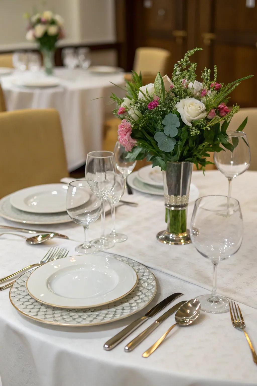 An elegantly arranged dining table encourages prospective buyers to imagine hosting.