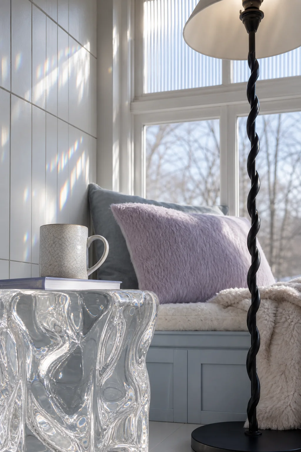 Melting gloss and matte warmth in the finished winter porch nook