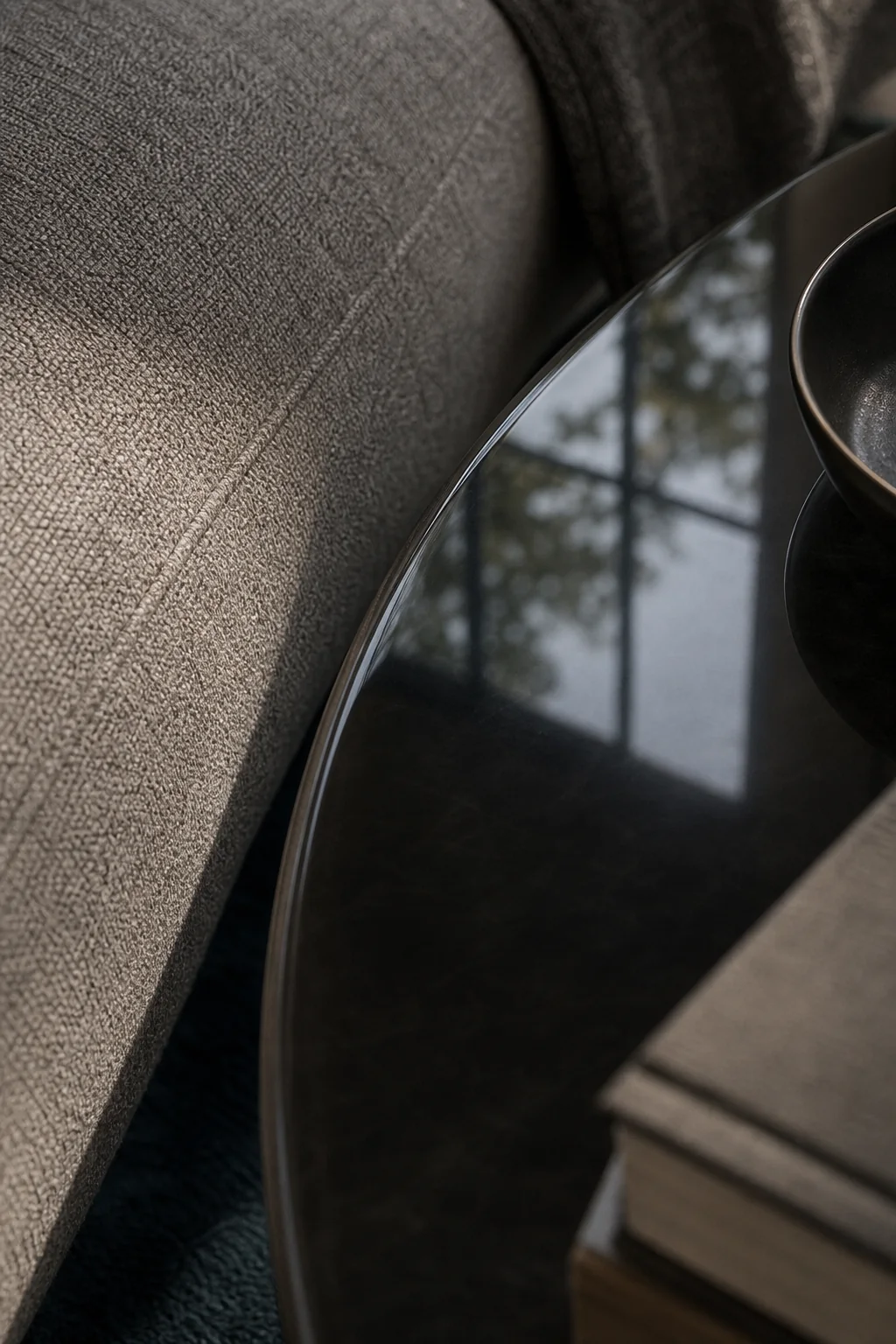 Contrasting Matte and Gloss in the finished living room